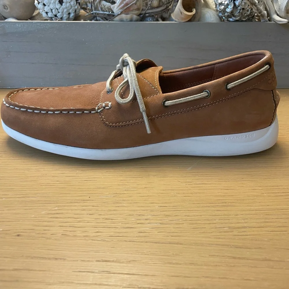 COLE HAAN Grand Atlantic Boat Shoe SIZE 10 MEDIUM Cognac